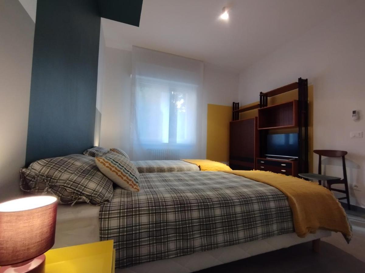 A Casa Di Twiggy Apartment Болоня Екстериор снимка