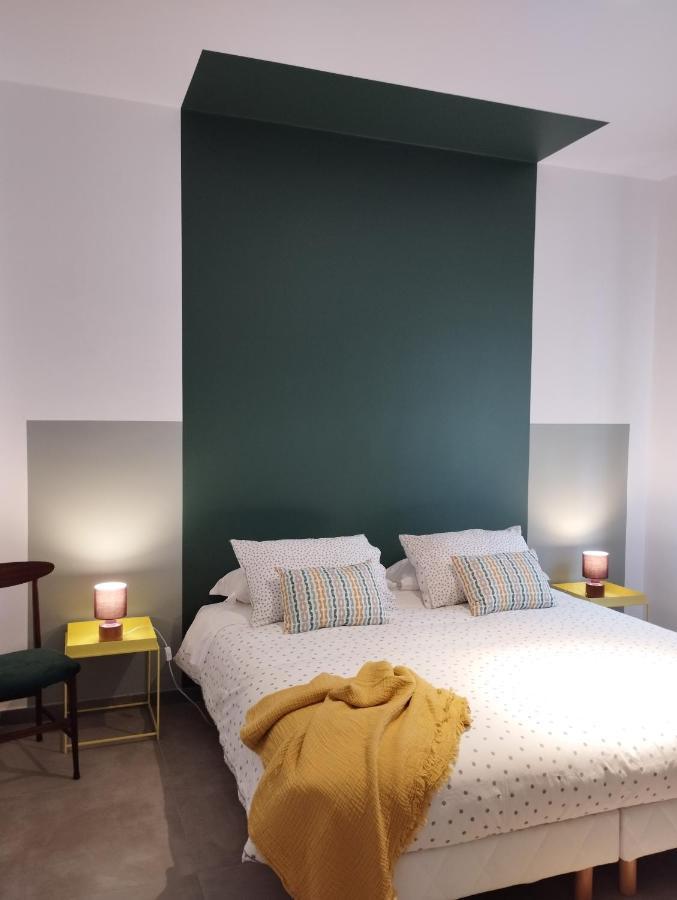 A Casa Di Twiggy Apartment Болоня Екстериор снимка