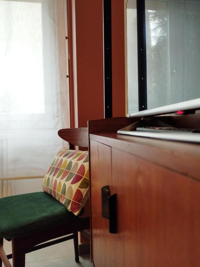 A Casa Di Twiggy Apartment Болоня Екстериор снимка