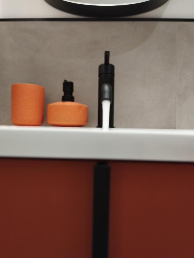 A Casa Di Twiggy Apartment Болоня Екстериор снимка